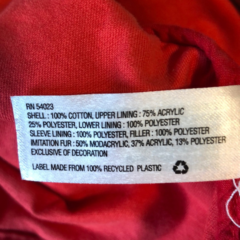 Red fall/winter coat - Picture 7 of 8
